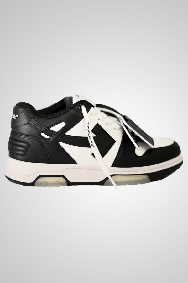 Off-White Шкіряні кросівки Out Of Office OMIA189C99LEA007
