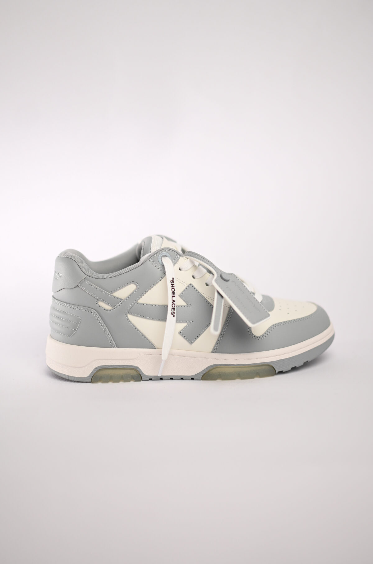Off-White Шкіряні кросівки Out Of Office OMIA189C99LEA007