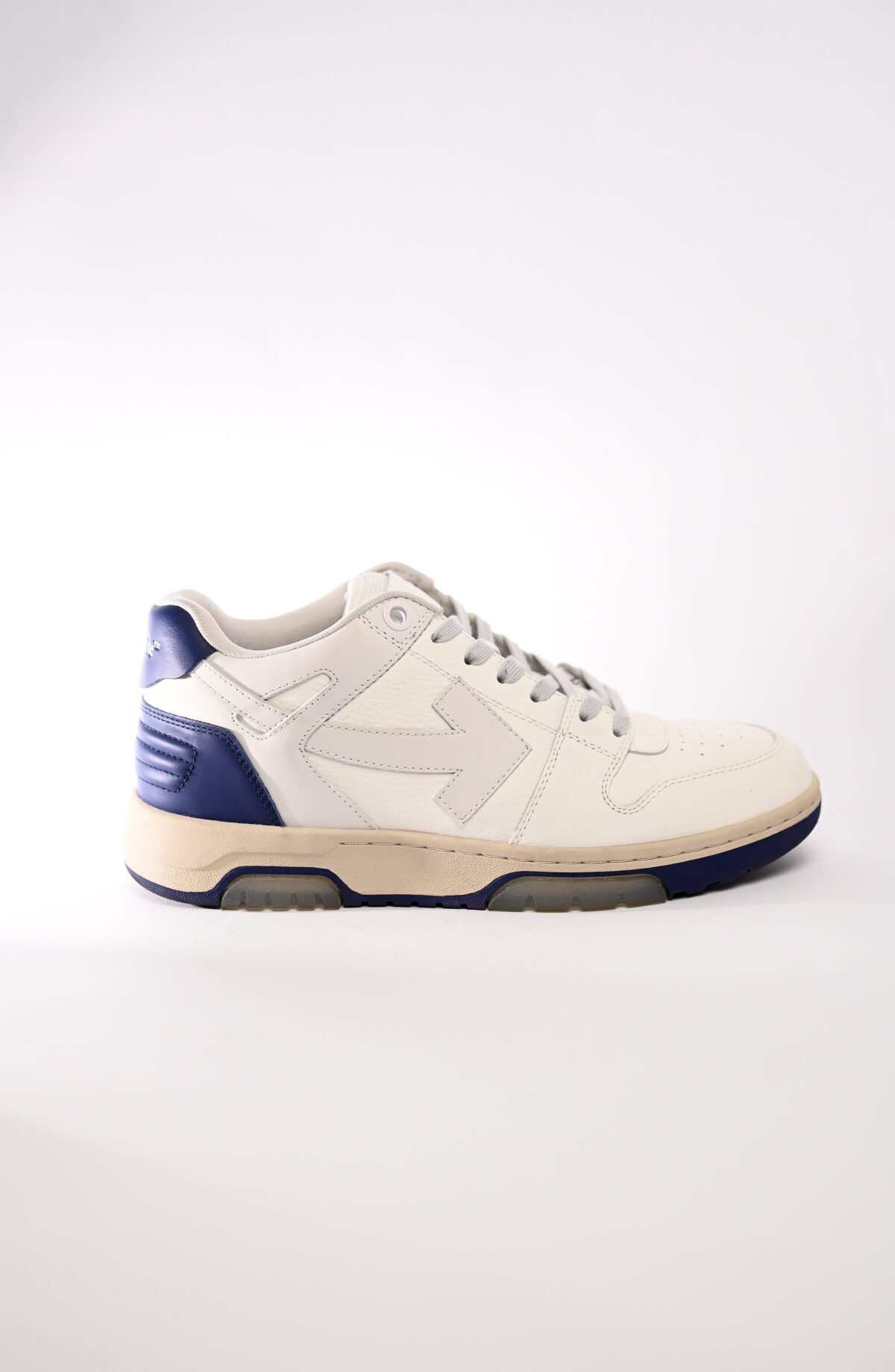 Off-White Шкіряні кросівки Out Of Office OMIA189F23LEA005